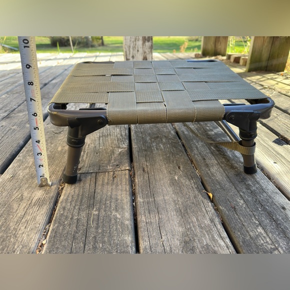 Hunters Specialties Portable Folding Strut Seat - Picture 2 of 7